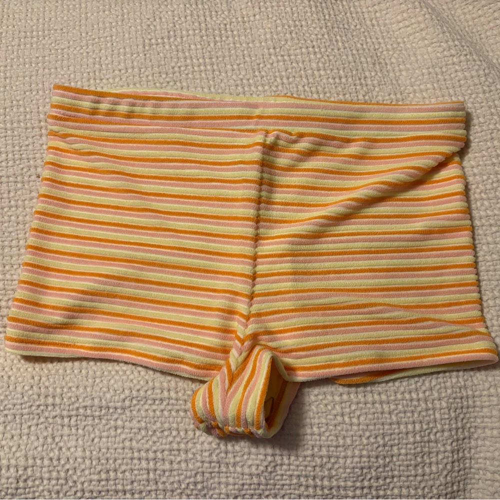 Dippin Daisy Farrah Short